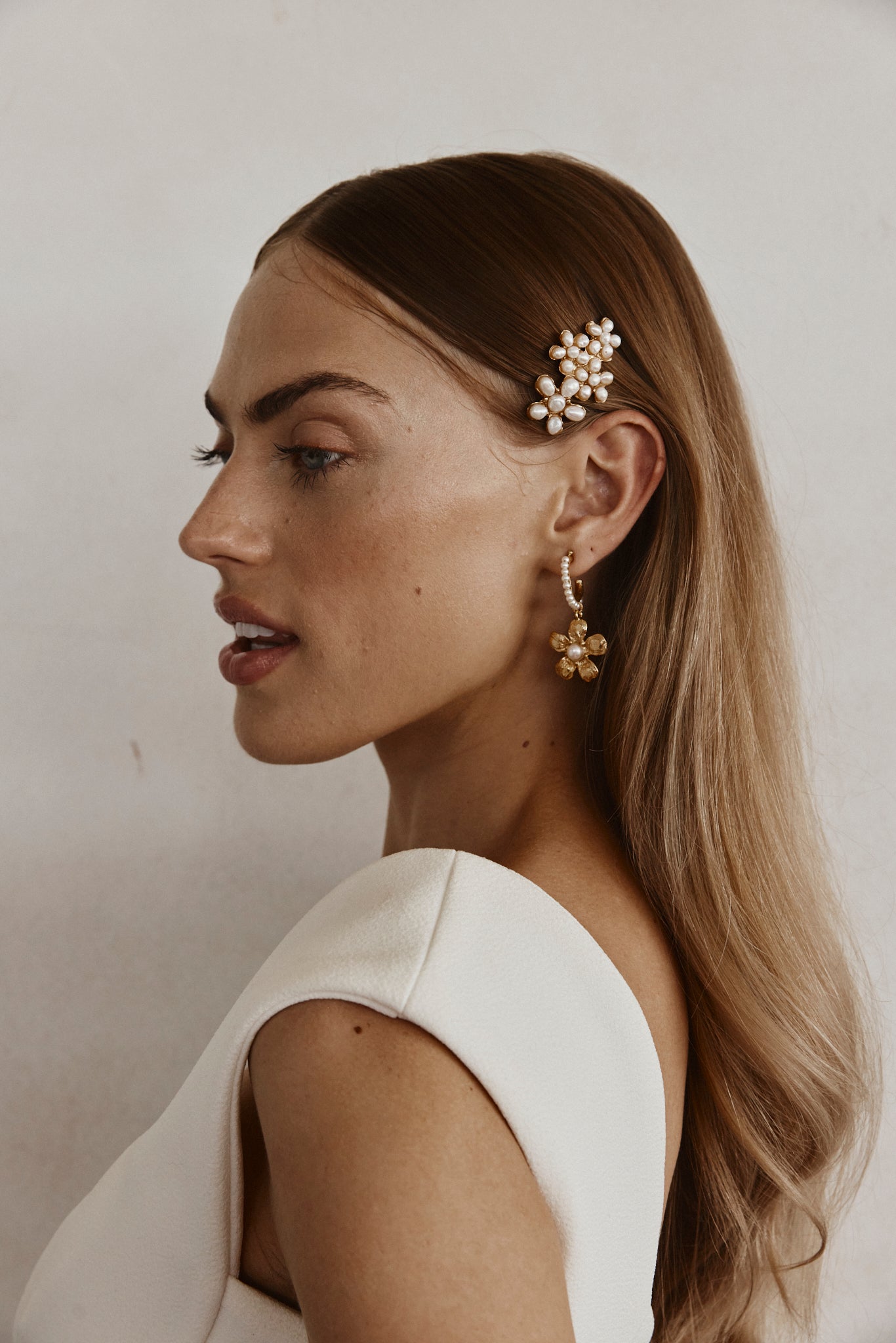 Esmee Hair Clip Gold Pearl