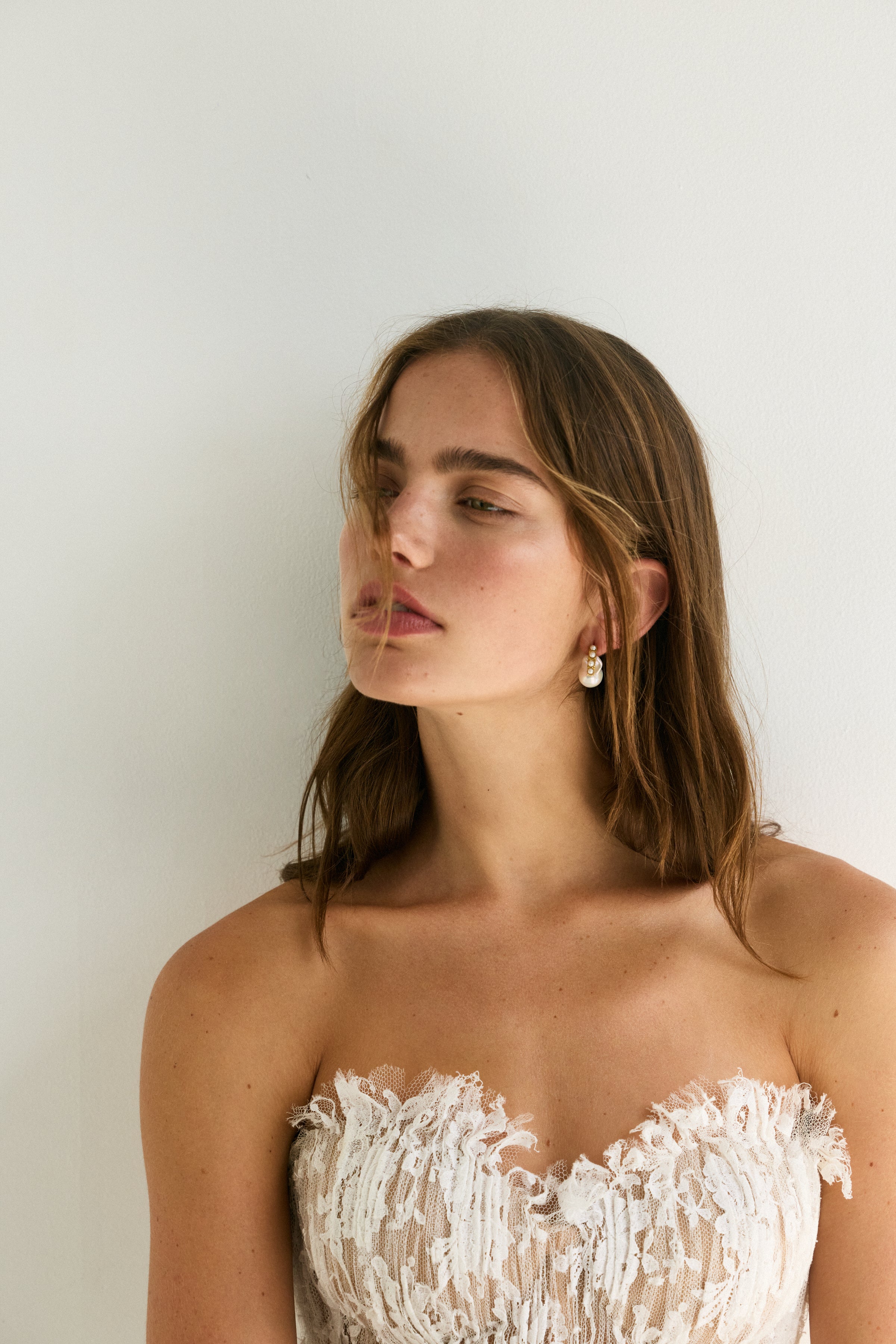 Audrey Earrings Pearl