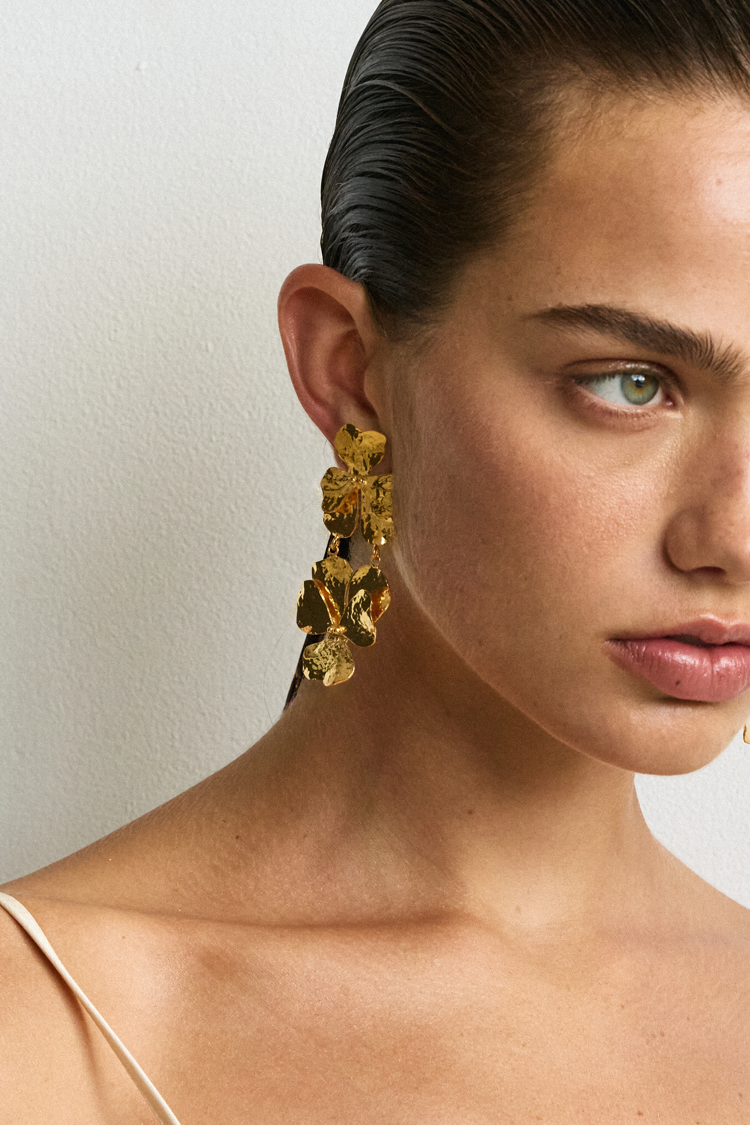 Marvela Earrings Gold