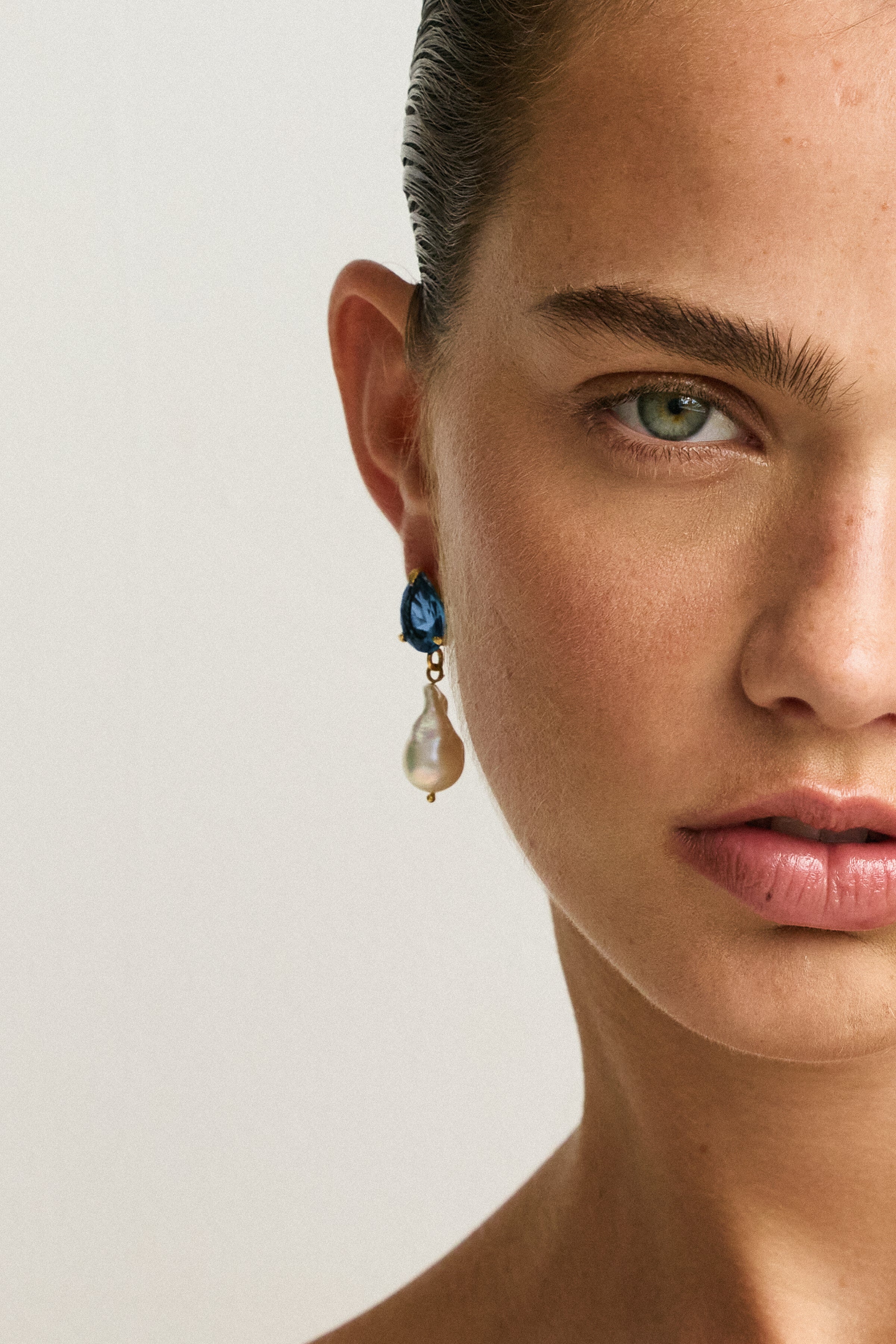 Ella Earrings Dark Blue