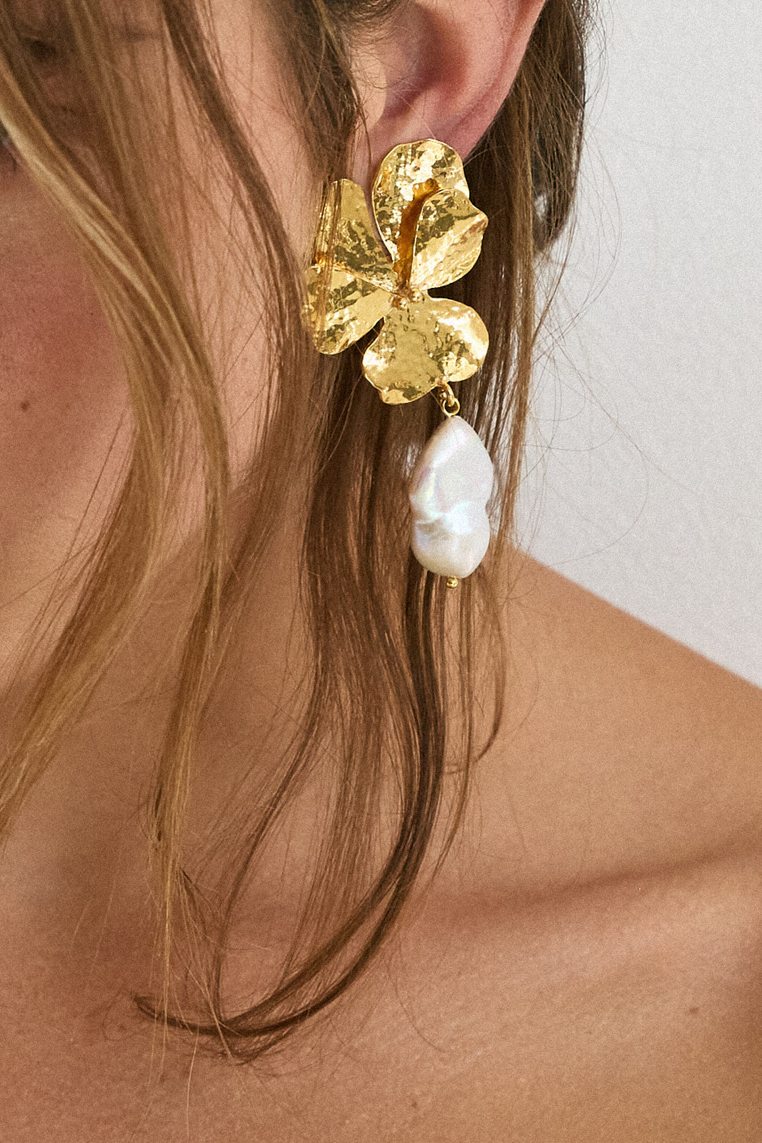 Emilia Earrings Gold