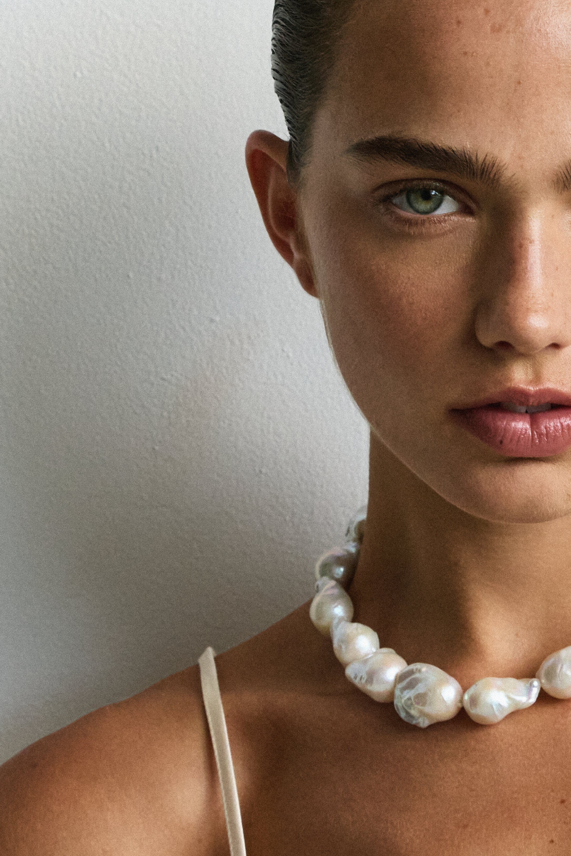 Isabetta Necklace Pearl