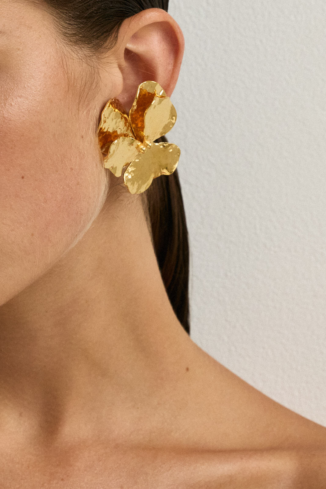 Mia Earrings Gold
