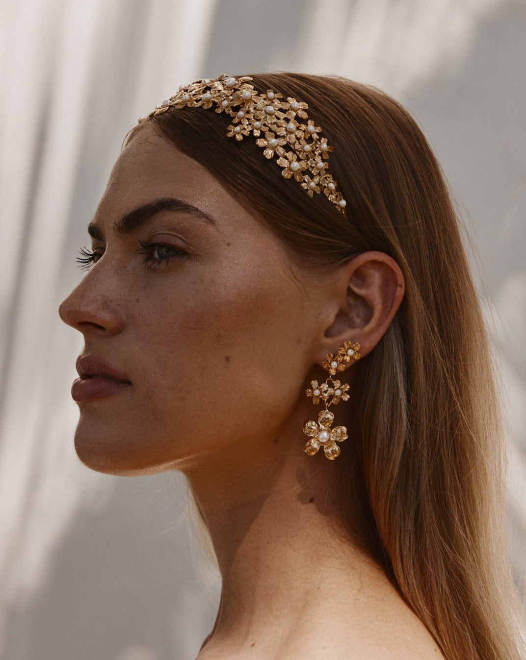 Astrid Earrings Gold
