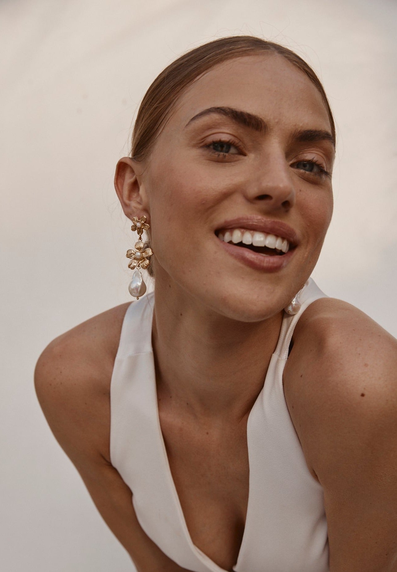Vivienne Earrings Gold