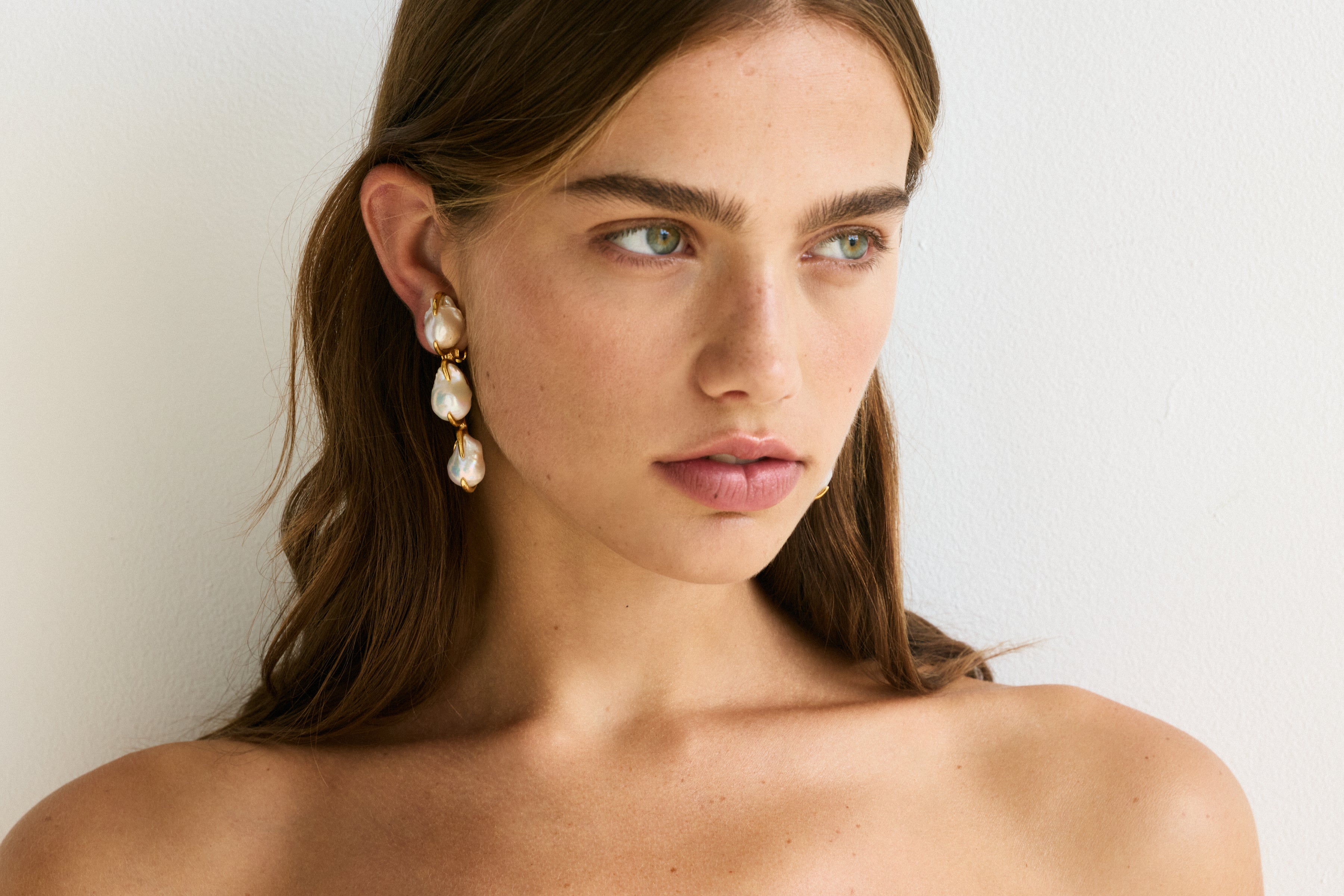 Angela Earrings Pearl