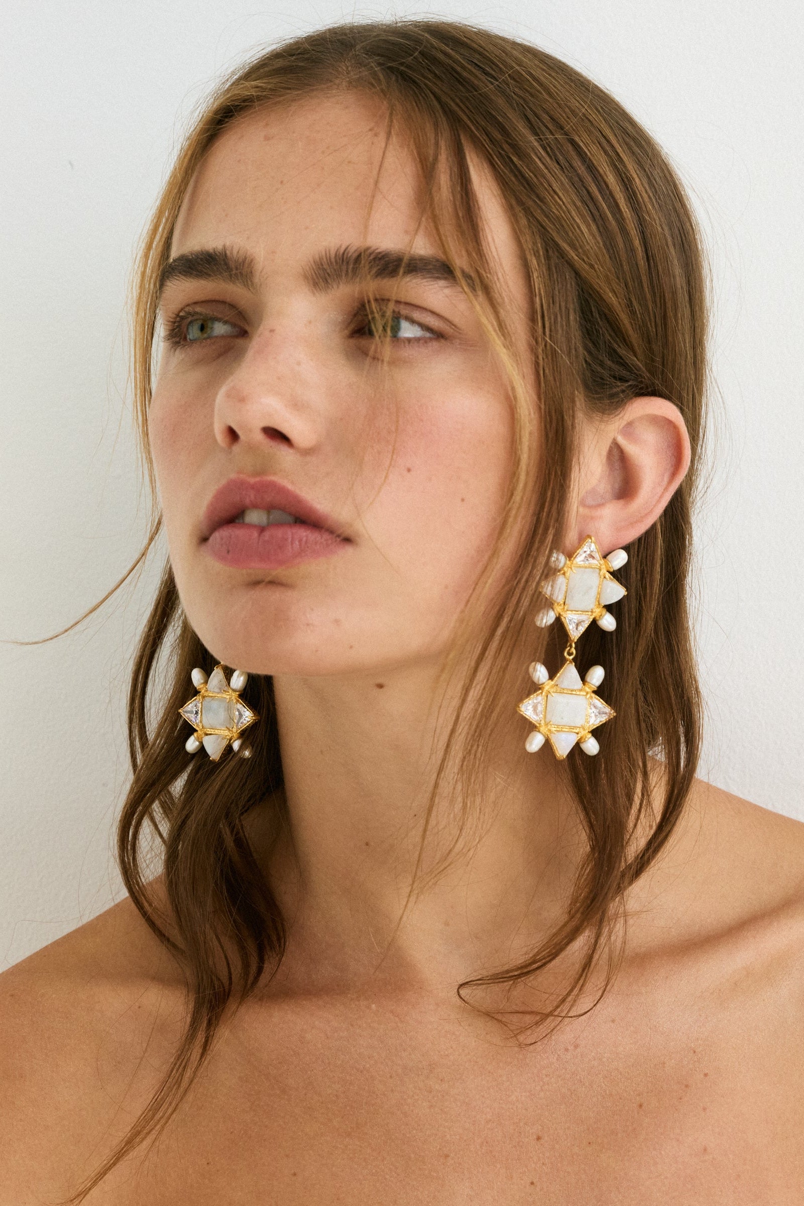Ariadne Earrings White