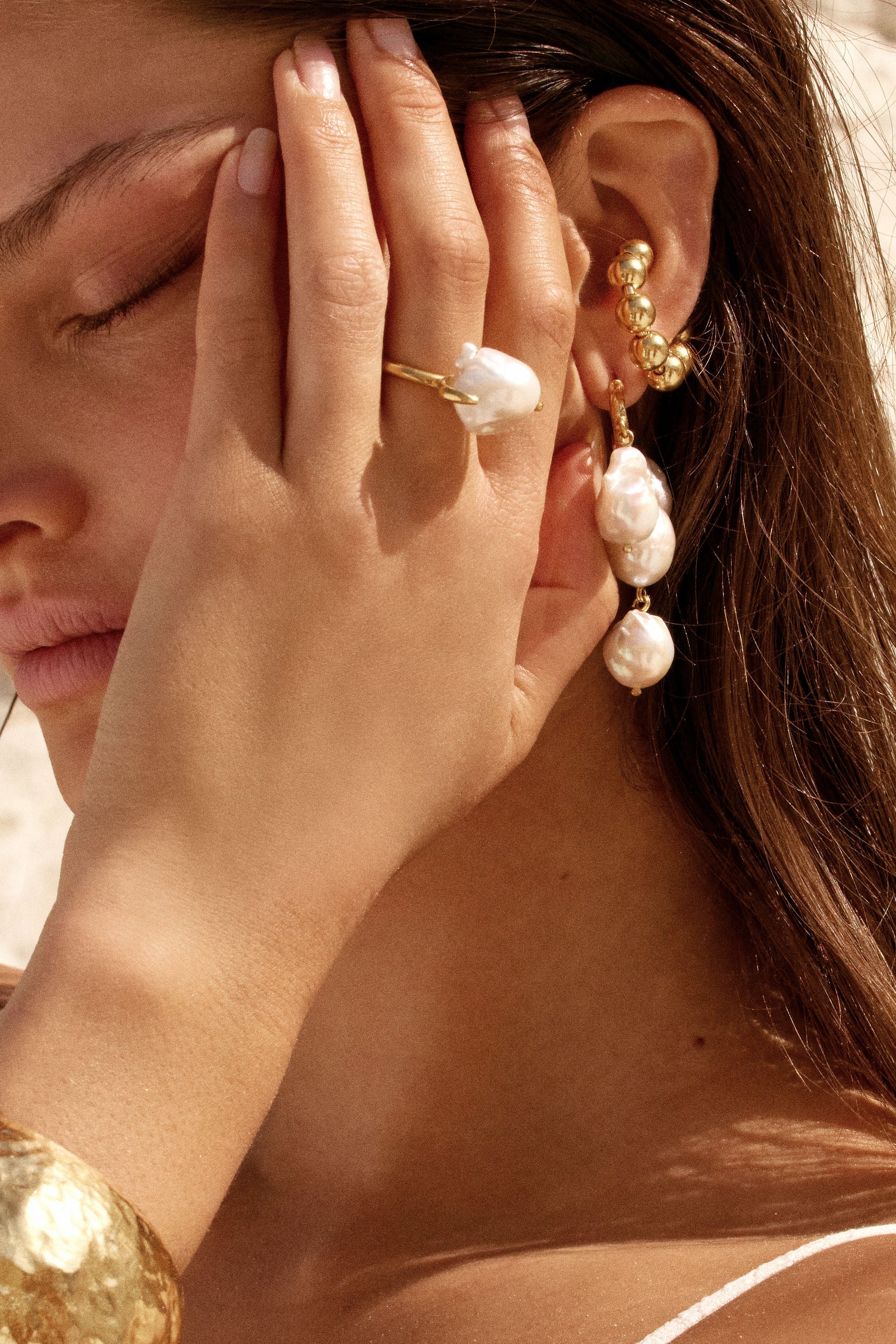 Evetta Hoops Pearl