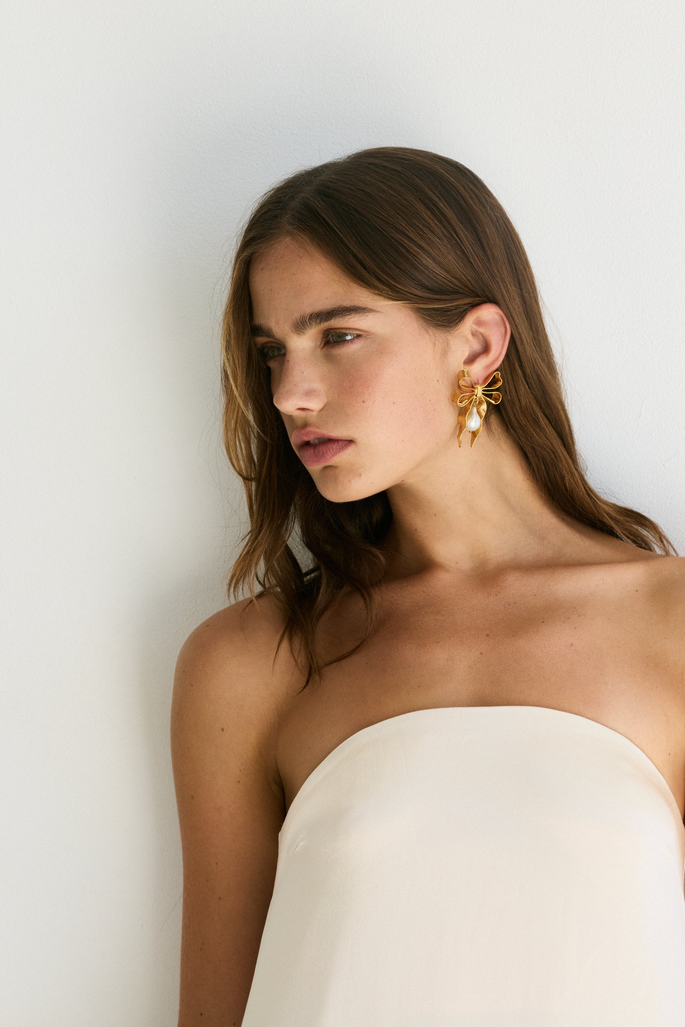 Delina Earrings Gold
