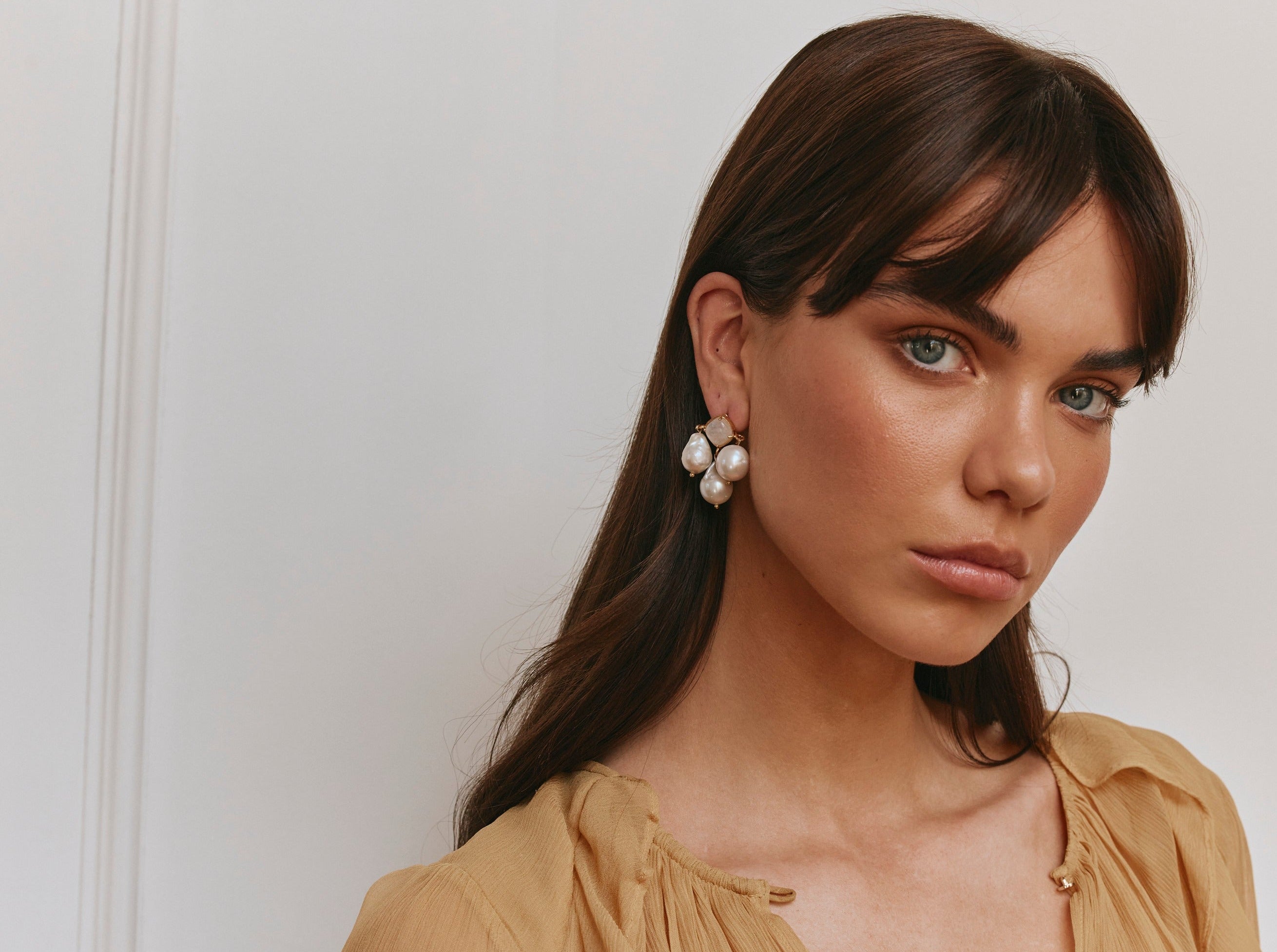 Ludovica Earrings White