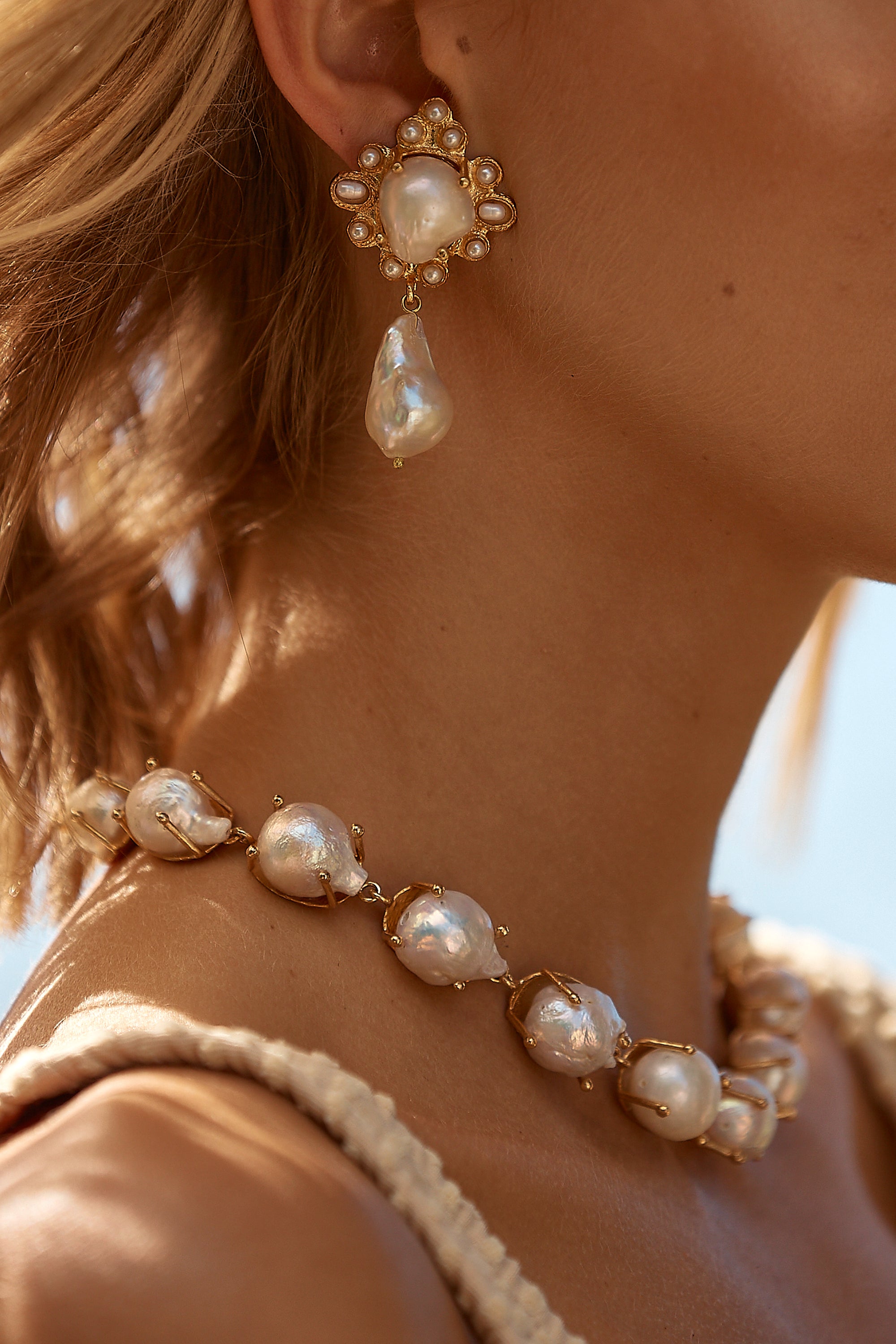 Amalita Earrings Pearl