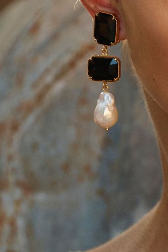 Luxury Designer Pearl Daphne Earrings Black by Christie Nicolaides
