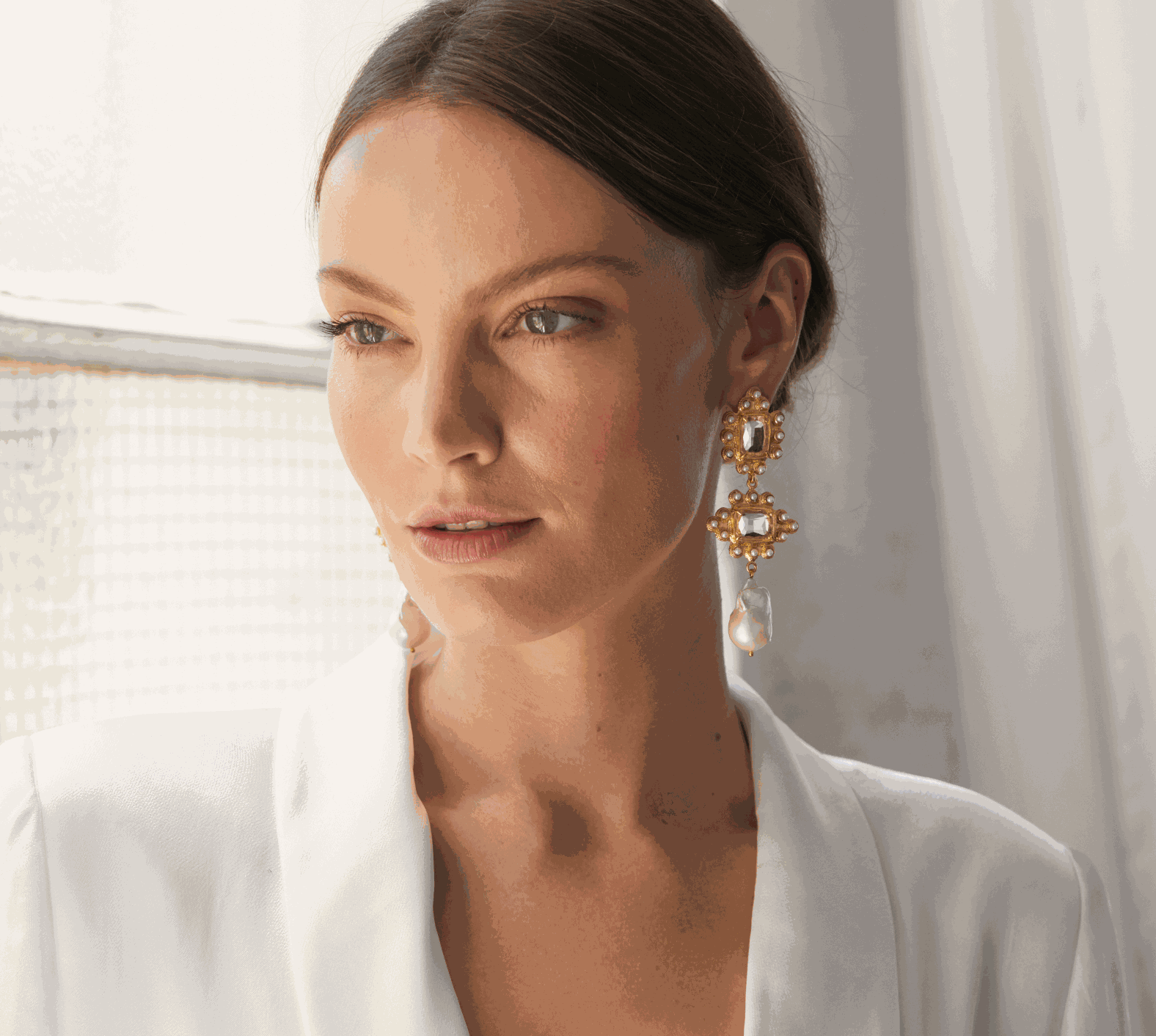 Graciela Earrings Clear