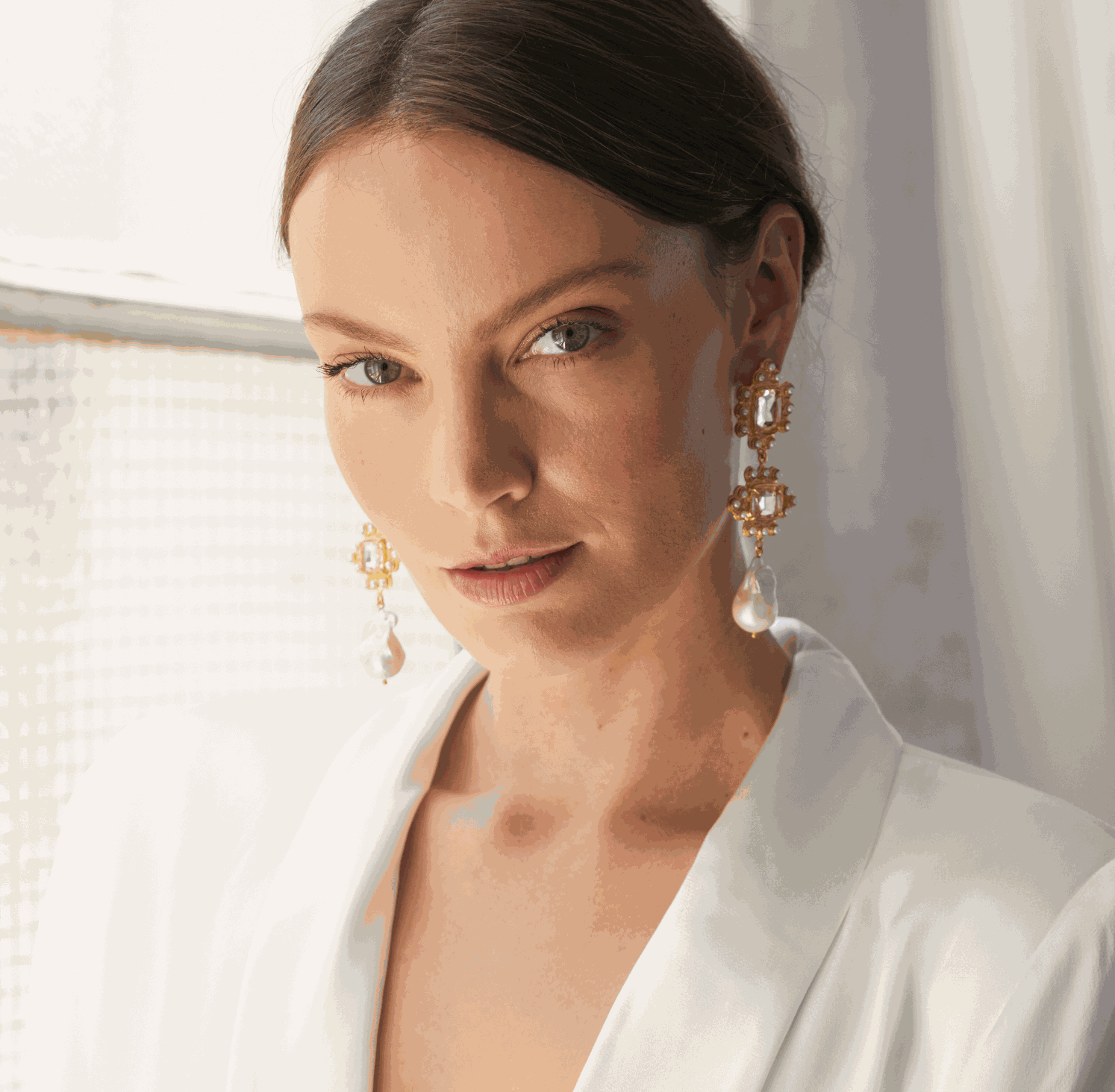 Graciela Earrings Clear